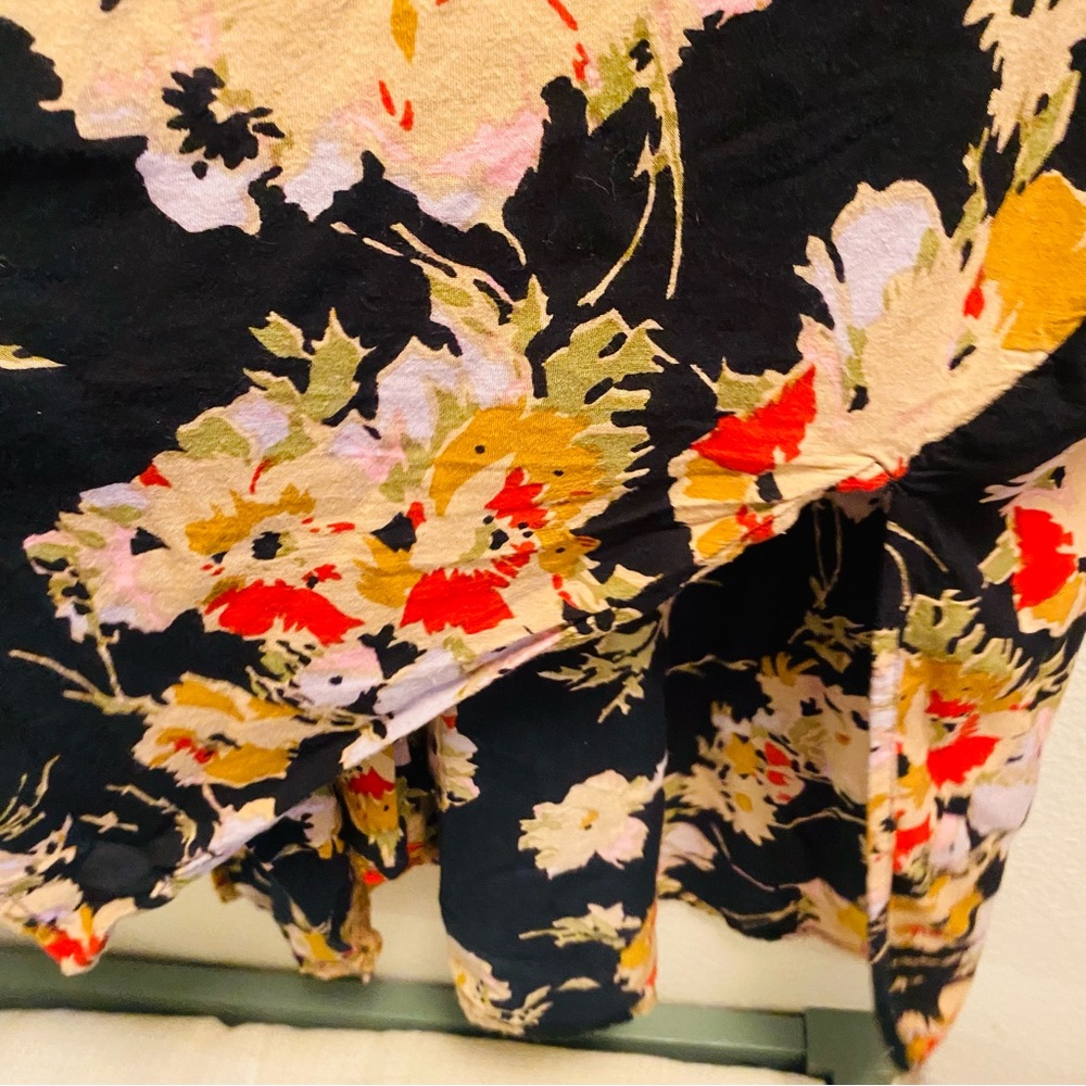 Billabong Black Floral Kimono - Picture 7 of 8